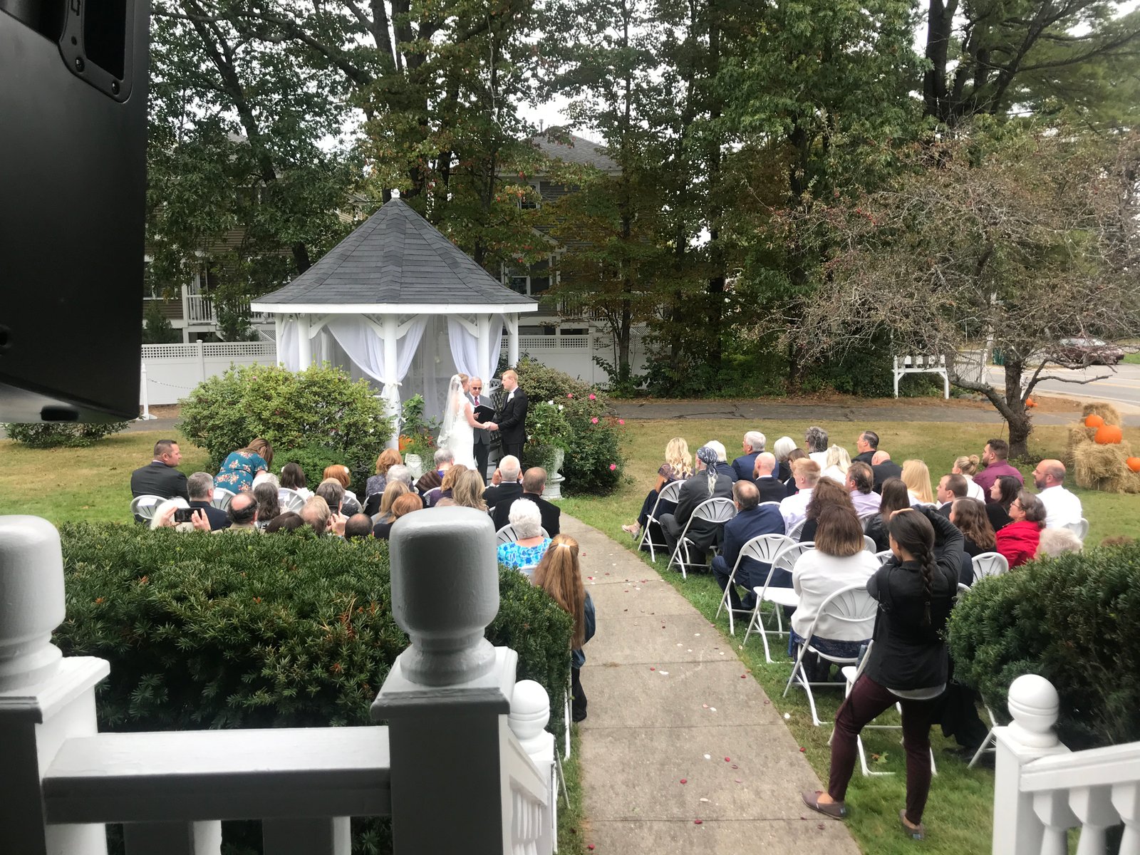 Wedding event DJ professional